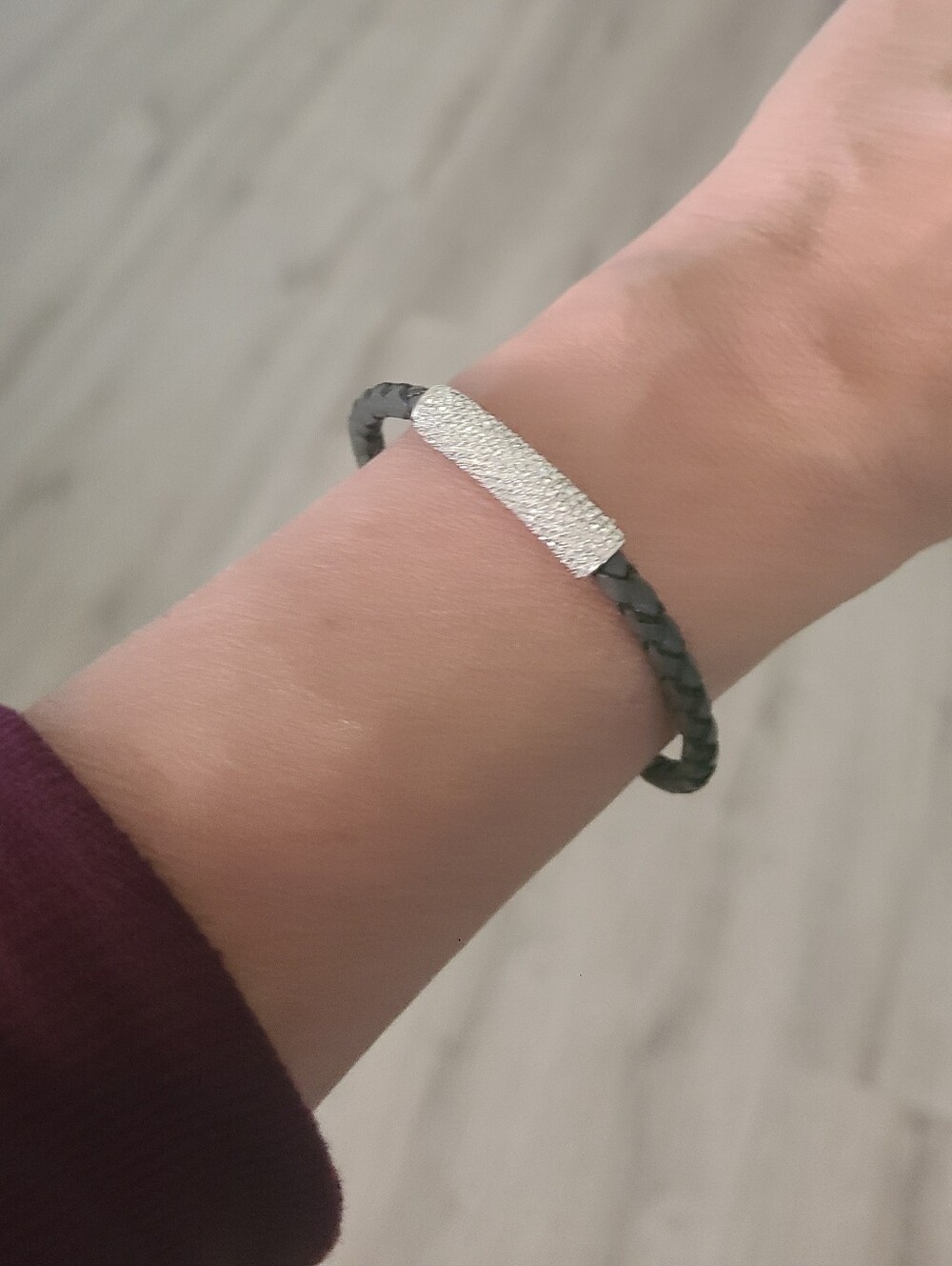 Swarovski Dark Gray Braided Leather Bracelet Crystal Pavé Bar-Excellent Conditio